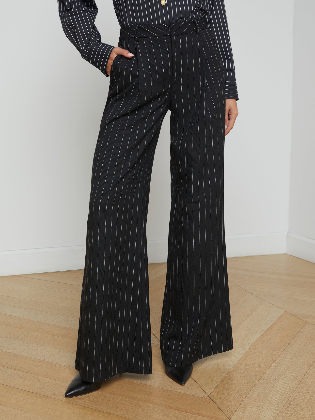 L'AGENCE Allanah Pinstriped Trouser in Black/Ecru